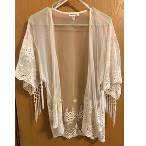 Women’s lace kimono